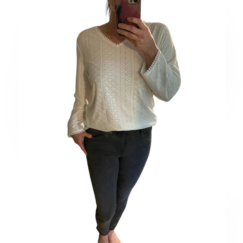 NWT Long Sleeved White Eyelet Blouse
